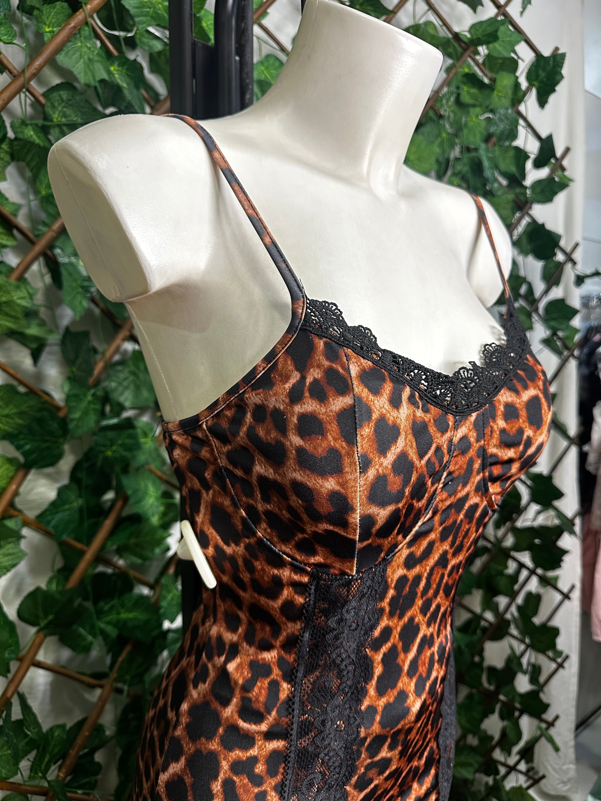 Vestito lungo con stampa leopardata