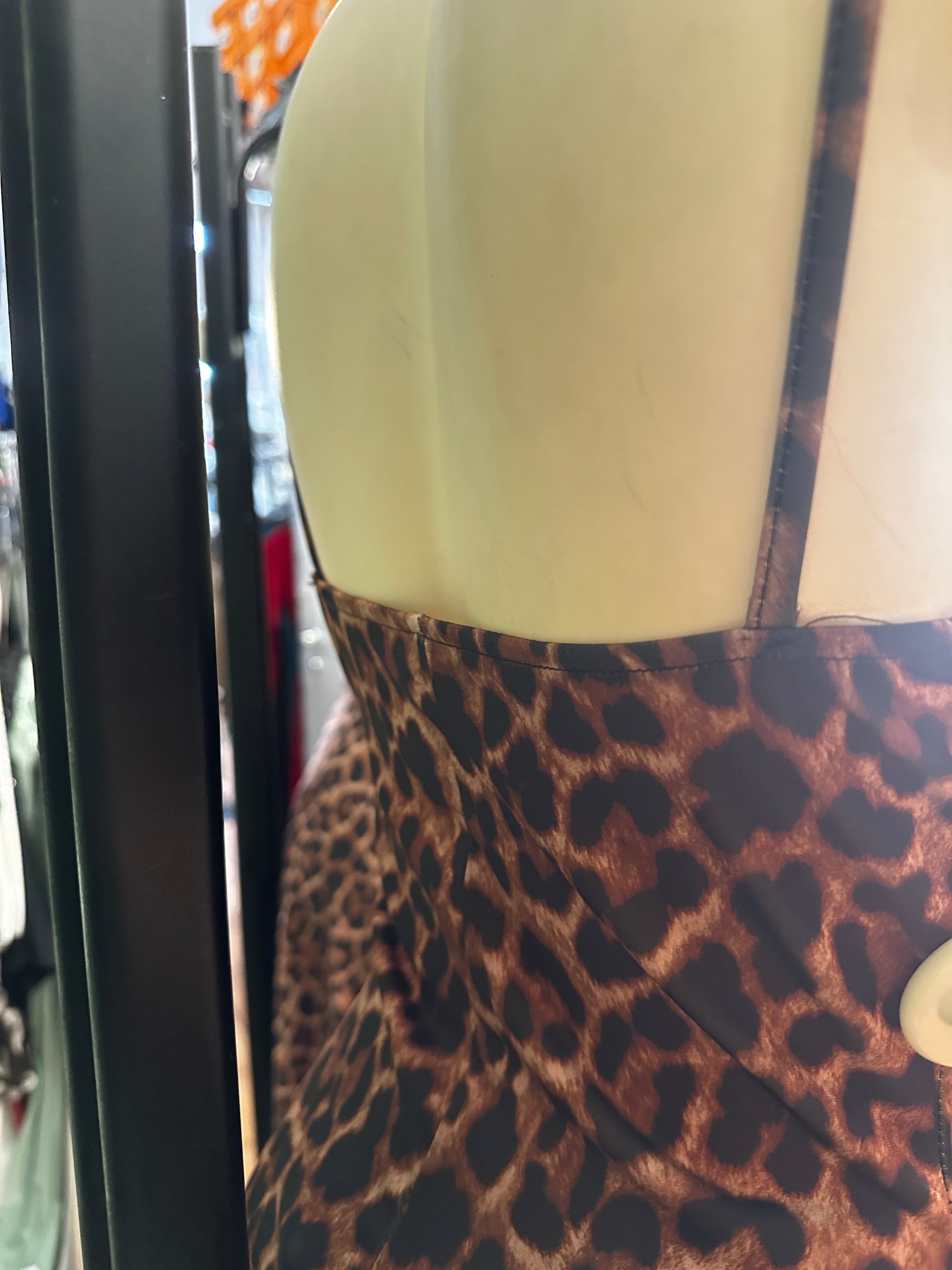 Vestito lungo con stampa leopardata