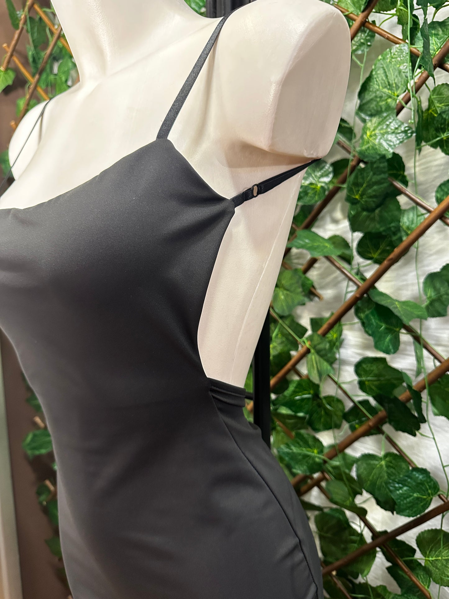 Long solid-color dress | YOU