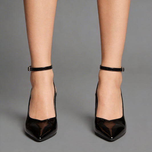 Slingback "Chic Gloss" – Raffinatezza in Vernice con Tacco Kitten