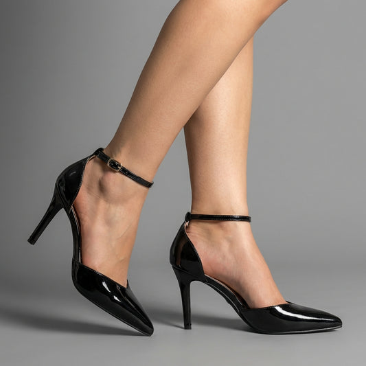 Décolleté "Essential Gloss" – Raffinatezza in Vernice a Punta Sfilata