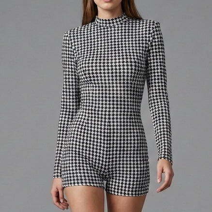 Playsuit "Urban Chic" a Pied de Poule – Eleganza Moderna - BERLY MODA 