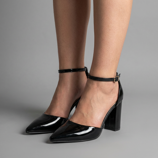 Décolleté "Night Gloss" – Eleganza in Vernice con Tacco Largo