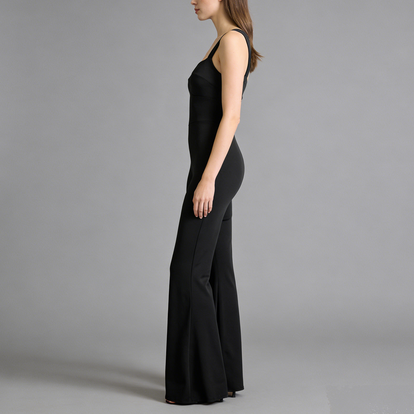 Jumpsuit Flare Romantic Silhouette – Scollo a Cuore e Linea Modellante - BERLY MODA 