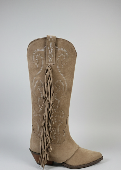 Stivali Cowboy Scamosciati con Frange – SPIRITO SELVAGGIO 🤠🔥